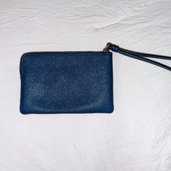 Coach corner zip wristlet, midnight blue - Picture 2 of 3